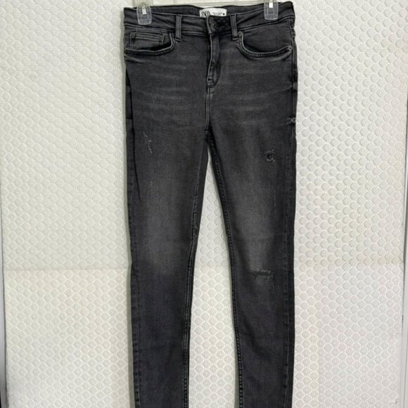 Zara Women's Black Stretch Denim 5 Pocket Jeans Size - Raw Edge- Size 4 EUC - Picture 1 of 5